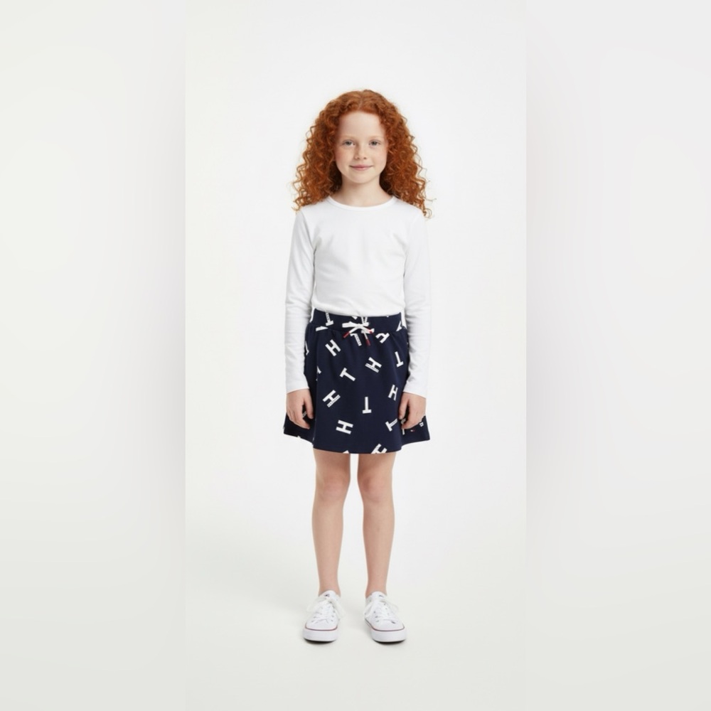 Tommy Hilfiger Skirt in Navy and White